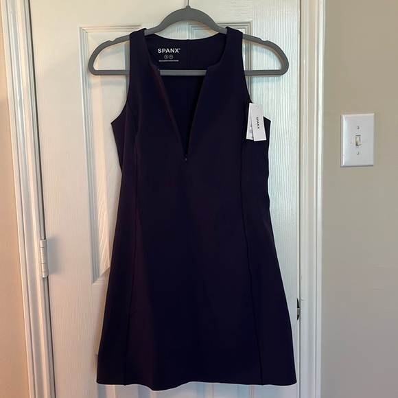 NWT Spanx Get Moving Athletic Dress - Picture 2 of 15
